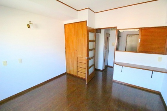 居室・リビング　※別部屋の写真です