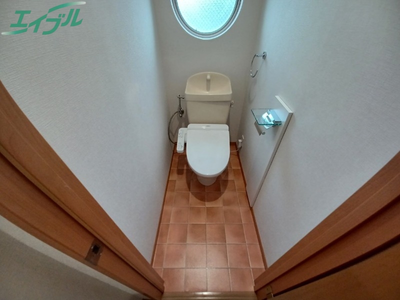 トイレ　別部屋参考写真です