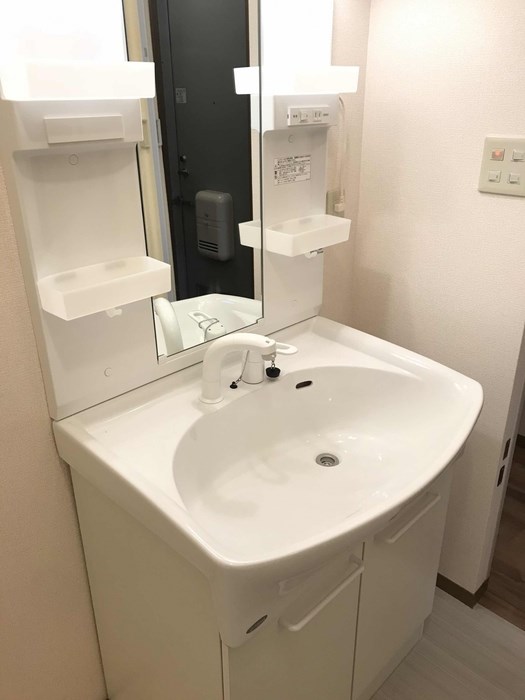 洗面設備　室内写真は別号室