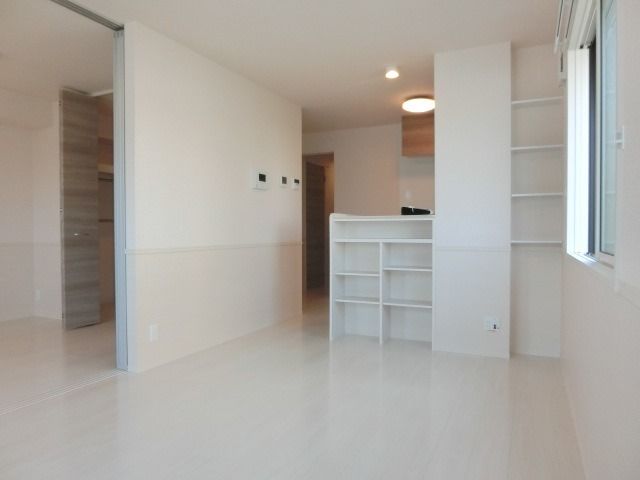 その他部屋・スペース　フローリング張りのきれいなお部屋です