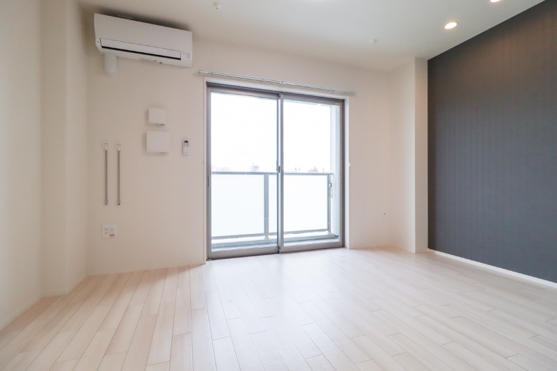 居室・リビング　図面と現状に相違がある場合には現状を優先