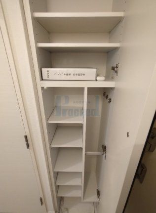 その他　たっぷりシューズボックス☆