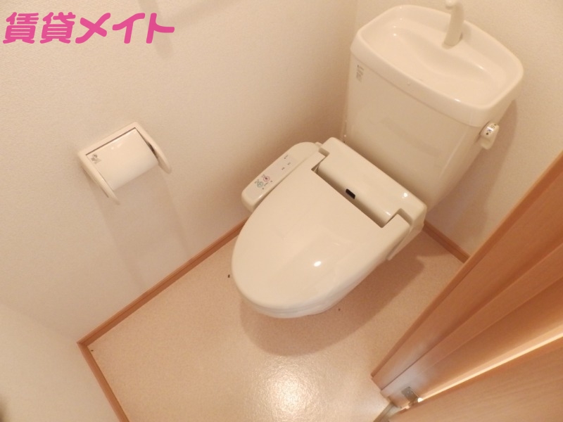 トイレ　同物件別室画像