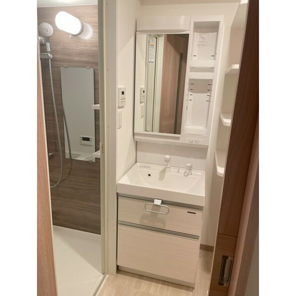 洗面設備　※別室の参考写真の為、現況優先です。