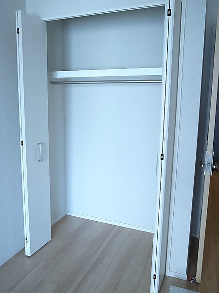 収納　※別部屋の参考写真です。