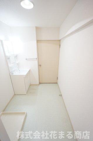 洗面設備　物件、駅でお待ち合わせでのご案内歓迎！