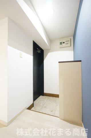 玄関　物件、駅でお待ち合わせでのご案内歓迎！