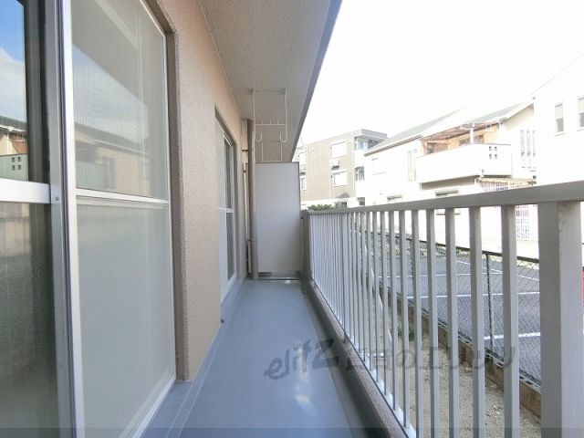 バルコニー　ベランダ