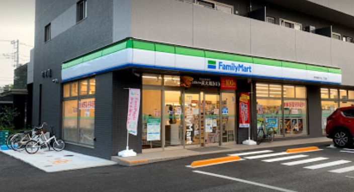 コンビニ　ファミリーマート府中清水が丘二丁目店（コンビニ）まで97m