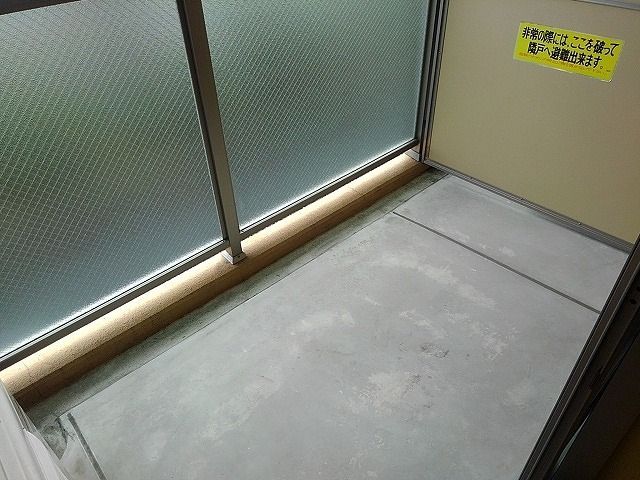 バルコニー