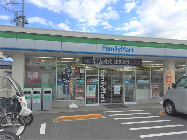 コンビニ　ファミリーマート中野中央五丁目店（コンビニ）まで140m