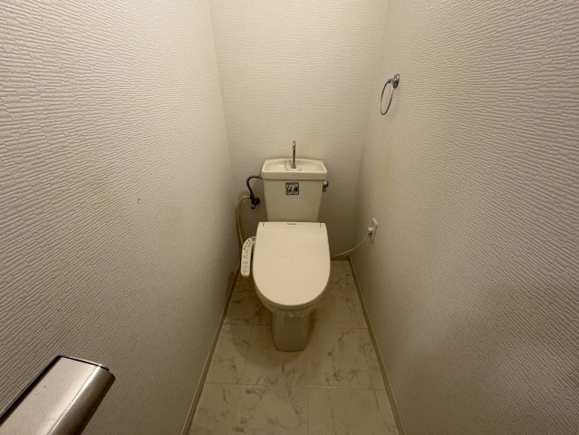 トイレ　ジャルダン新金山