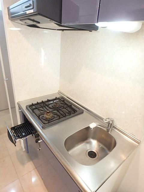キッチン　※反転タイプの写真を使用しています。
