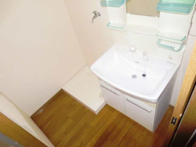 洗面設備　別号室の参考写真です。