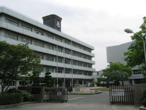 高校・高専　東海大学付属望星高等学校（高校・高専）まで1049m