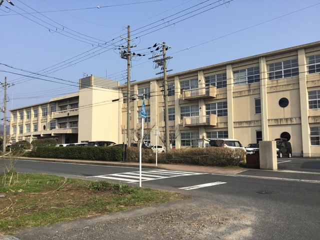 小学校　京丹後市立大宮第一小学校（小学校）まで400m