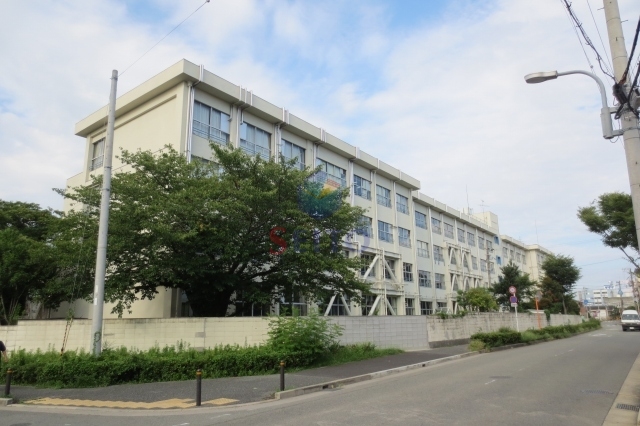 中学校　豊中市立第十中学校（中学校）まで1040m