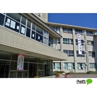 中学校　和歌山市立貴志中学校（中学校）まで2696m
