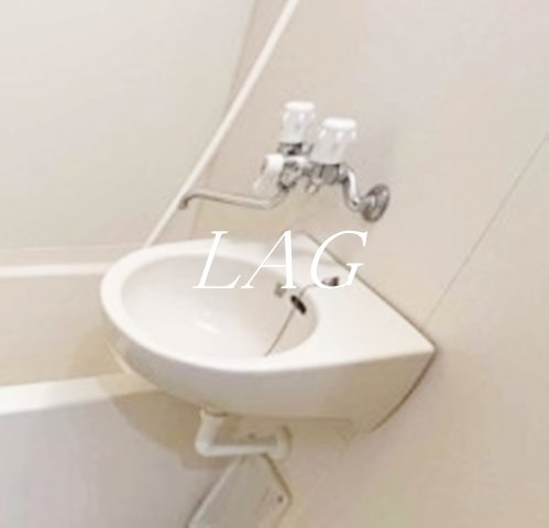 洗面設備　洗面台です。