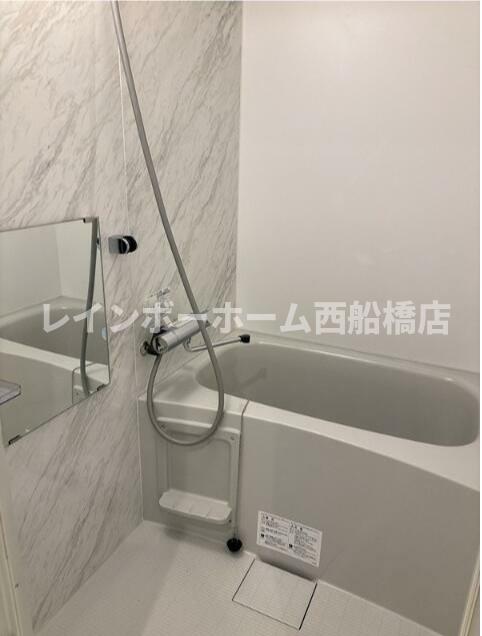 バス・シャワールーム　※同施工参考写真