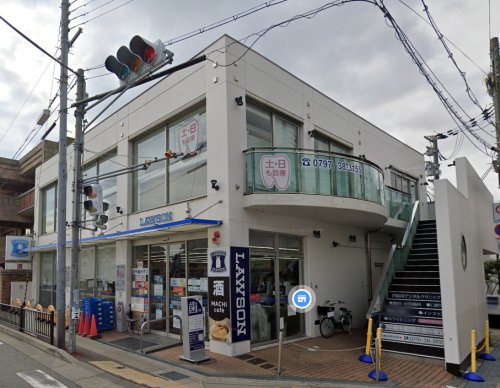 コンビニ　ローソン 芦屋川駅前店（コンビニ）まで447m