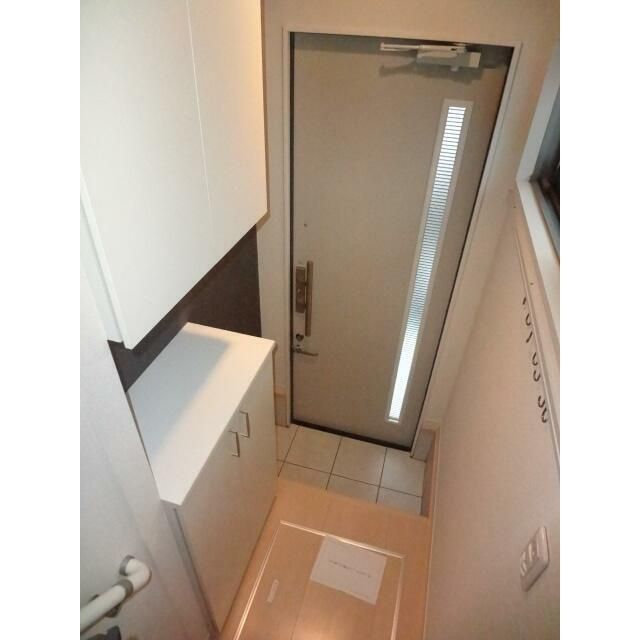 玄関　コンブリッサII　北区王子２