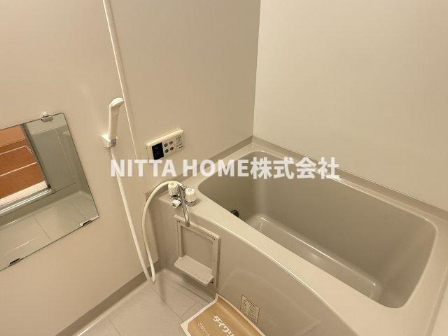 バス・シャワールーム　追い炊き機能も設置済み！