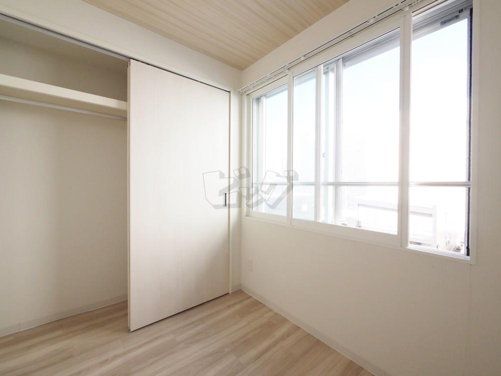 眺望　窓が大きく明るいお部屋です♪