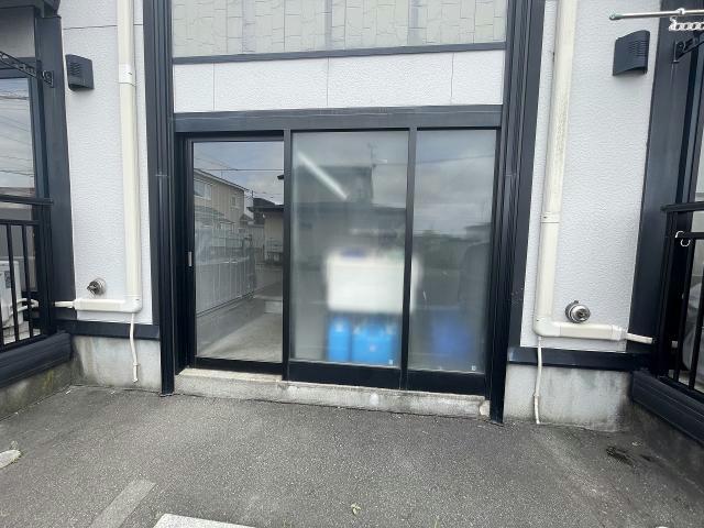 エントランス　エントランス部分