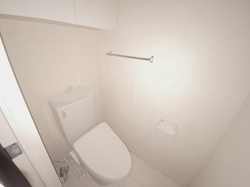 トイレ　トイレ※他号室の参考写真となります