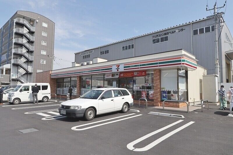 コンビニ　セブンイレブン東大阪渋川町店（コンビニ）まで596m