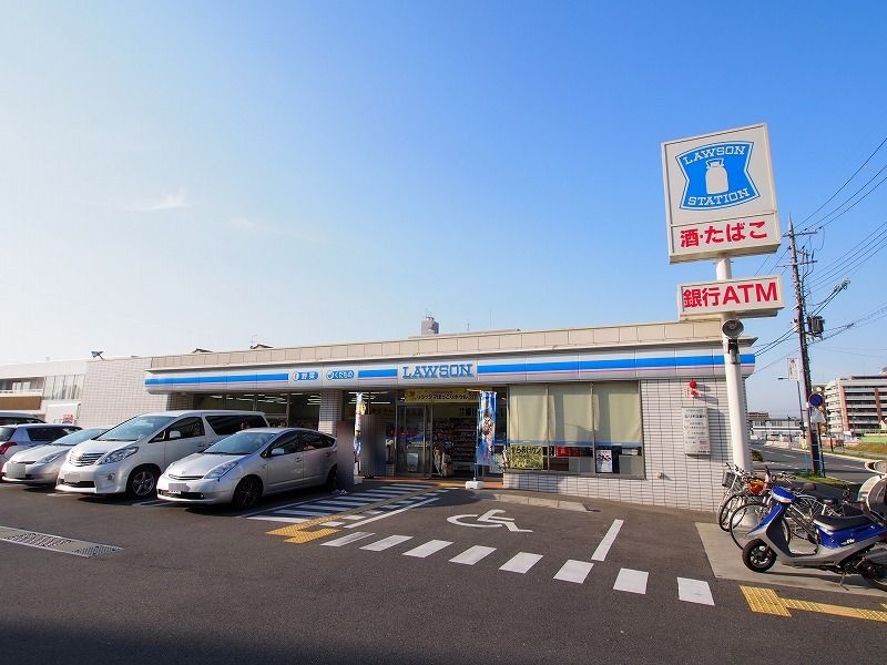 コンビニ　ローソン奈良西大寺南町店（コンビニ）まで51m