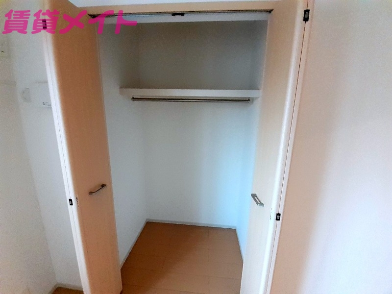 収納　同型別部屋参考写真です