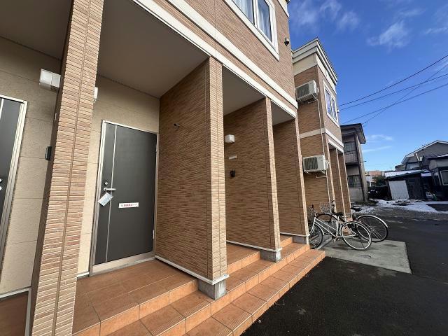 エントランス　エントランス部分