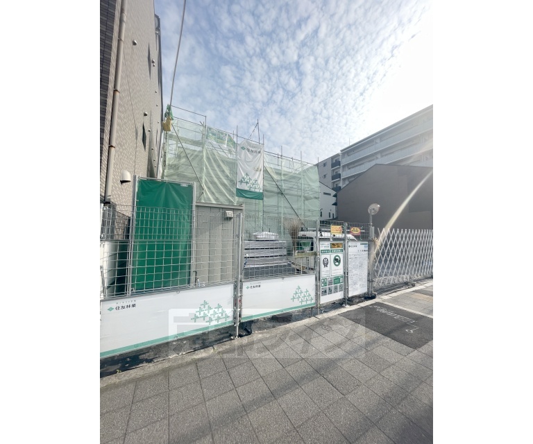 その他　・建築中
