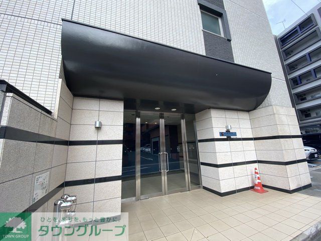 エントランス　エントランス