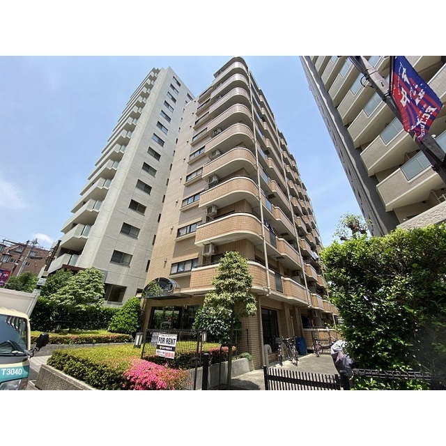 建物外観　鉄骨鉄筋コンクリート造１０階建