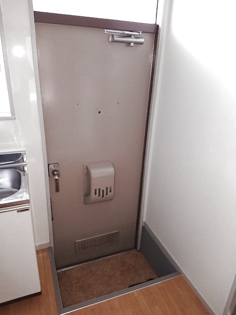玄関　参考画像