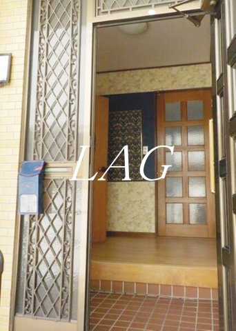 玄関　玄関です。
