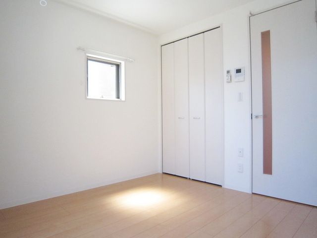 その他部屋・スペース　★２面採光で明るい★