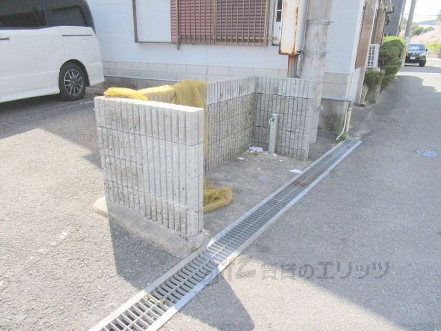 その他設備　前面道路