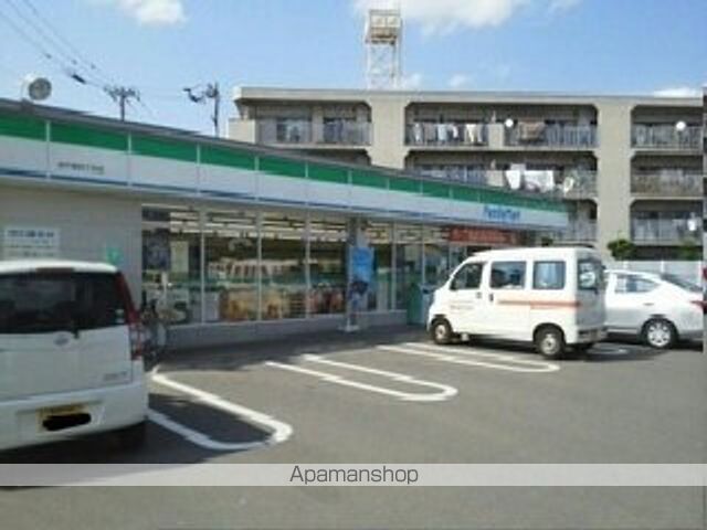 コンビニ　ファミリーマート余戸南４店様（コンビニ）まで650m