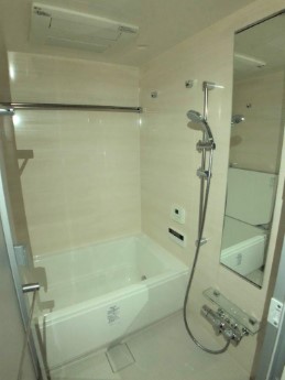 バス・シャワールーム　バス※別部屋参考写真