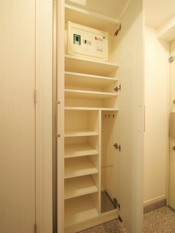 その他設備　シューズボックス※別部屋参考写真