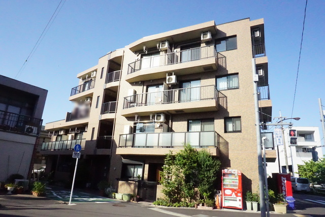 建物外観　丈夫で安心の鉄筋コンクリート造マンションです☆
