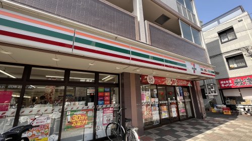 コンビニ　セブンイレブン 東村山秋津駅前店（コンビニ）まで743m