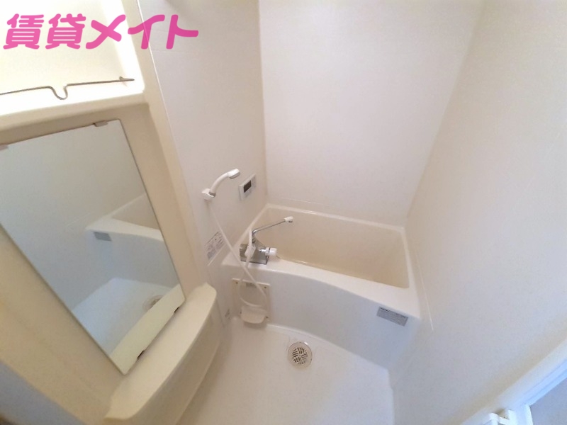 バス・シャワールーム　同物件別室画像