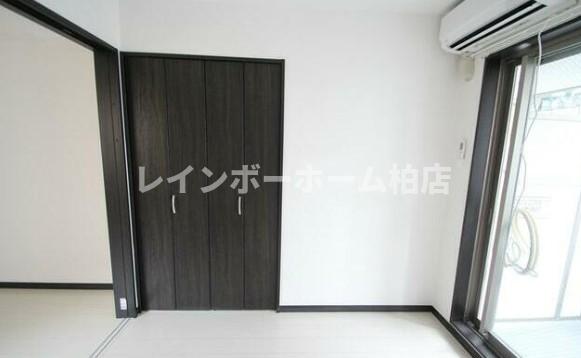 その他　使い勝手のいい洋室です