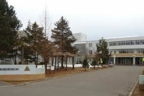 中学校　北広島市立東部中学校（中学校）まで2656m