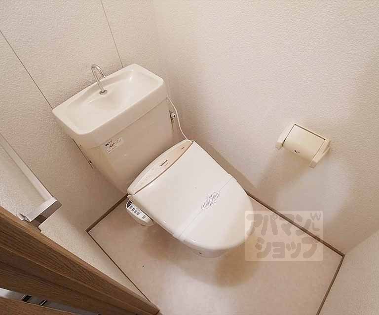 トイレ　ウォシュレット装備